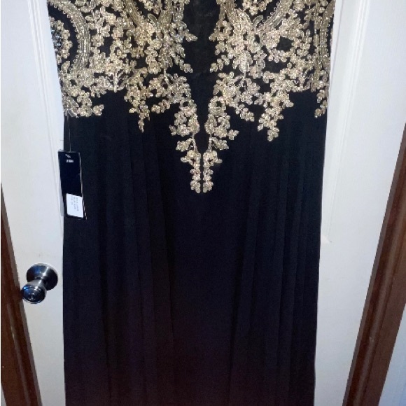 La Scala Black and gold long dress 3xl new with tags - Picture 2 of 3